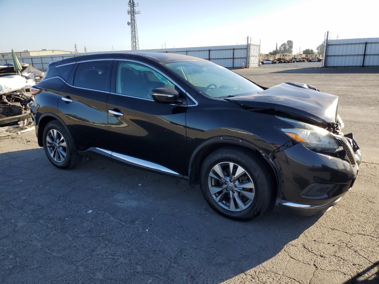 2015 Nissan Murano S - Image 4