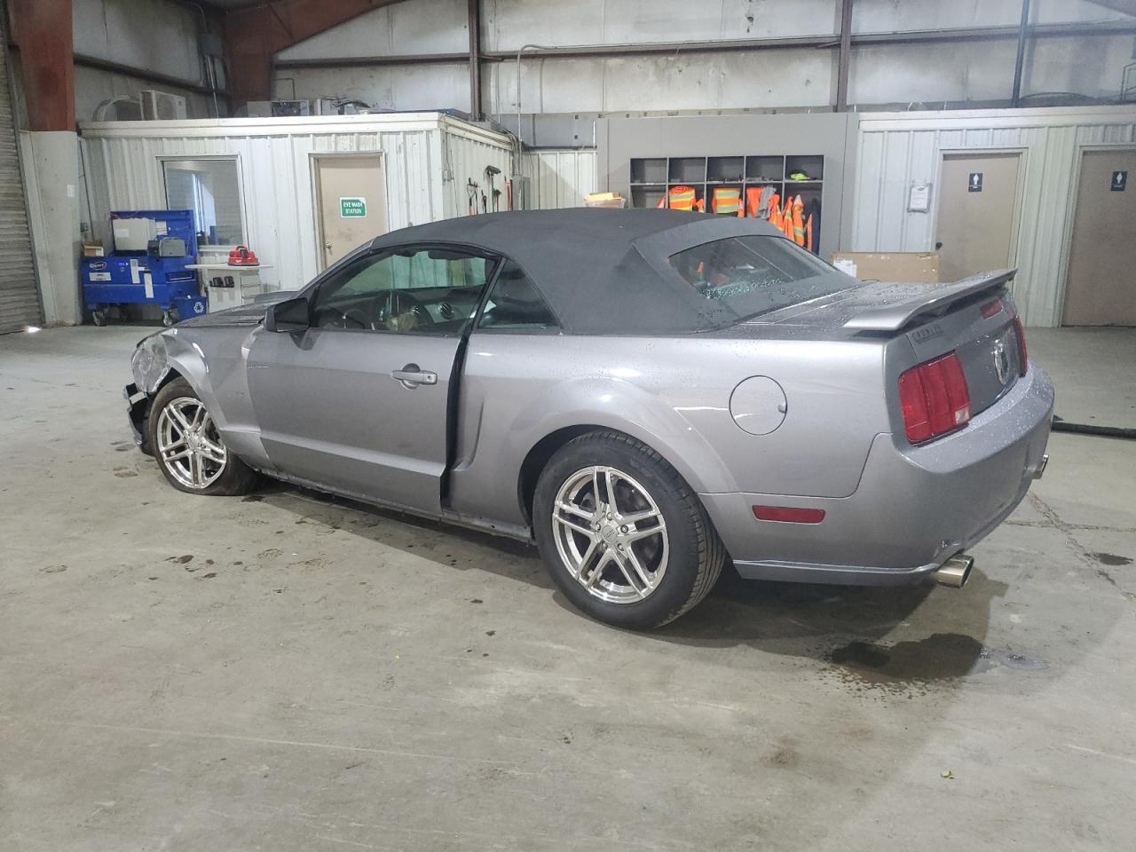 2007 Ford Mustang Gt - Фото 2