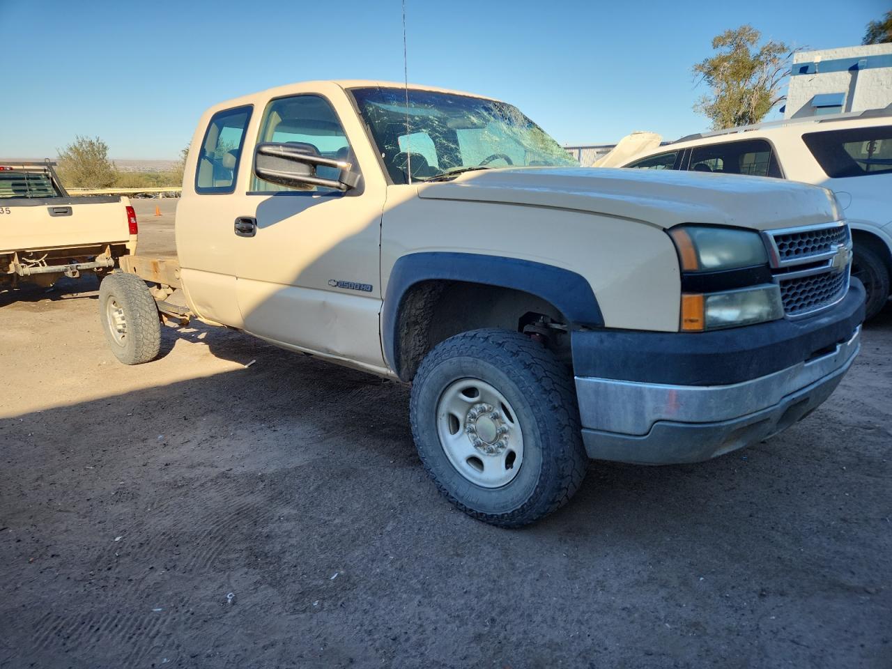 2005 Chevrolet Silverado K2500 Heavy Duty - Фото 4