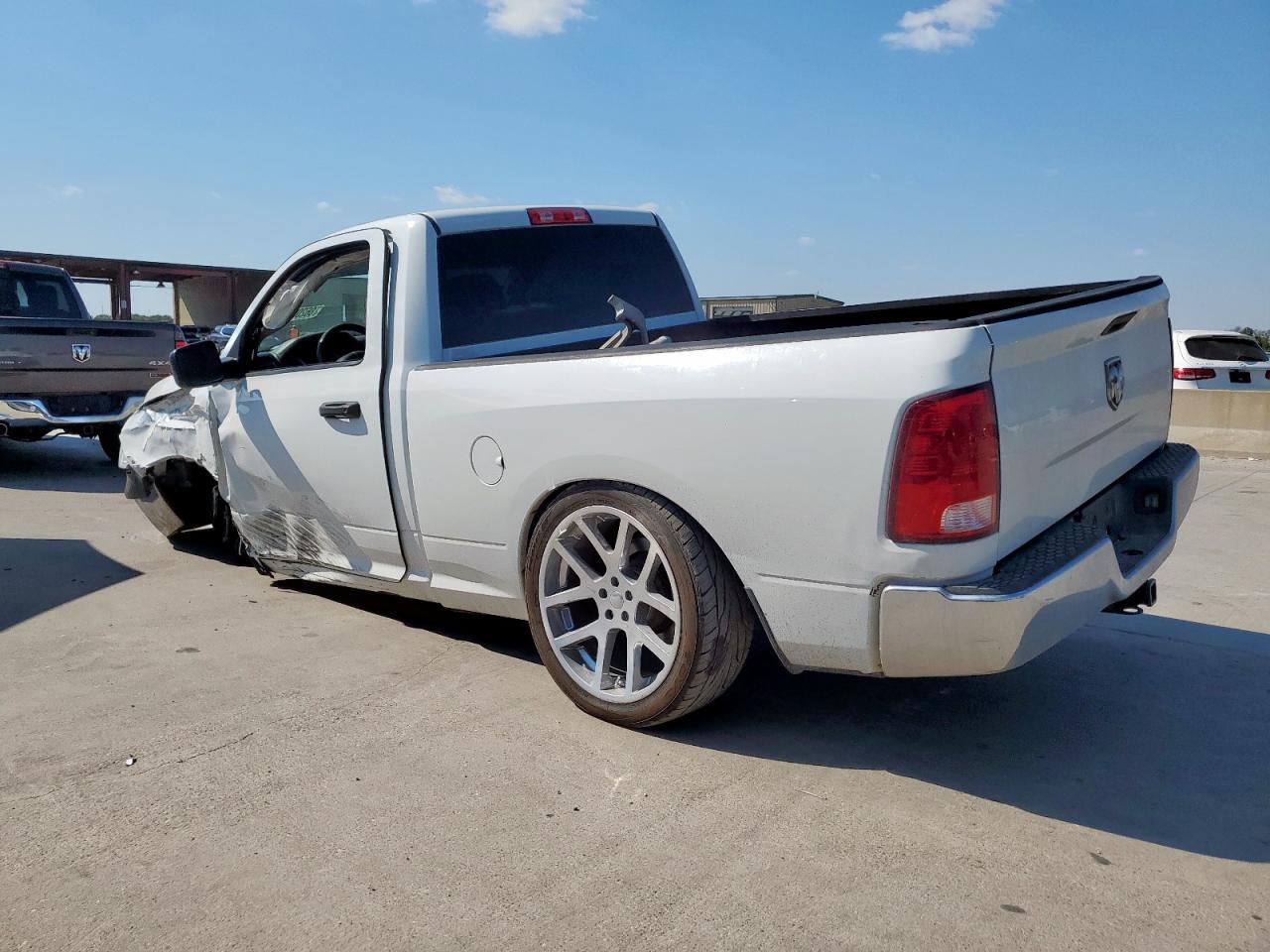 2014 Ram 1500 St - Фото 2