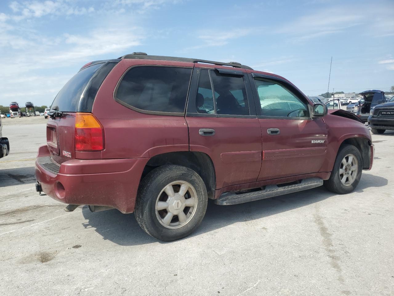2005 GMC Envoy - Image 3