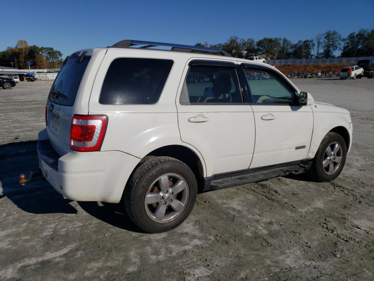 2008 Ford Escape Limited - Image 3