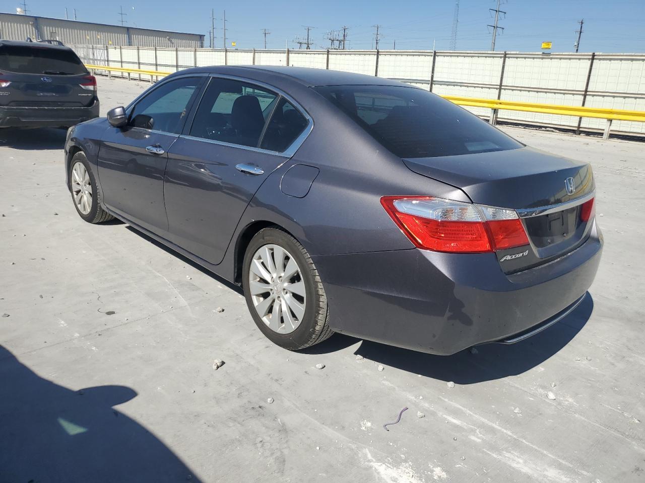 2015 Honda Accord Ex - Фото 2