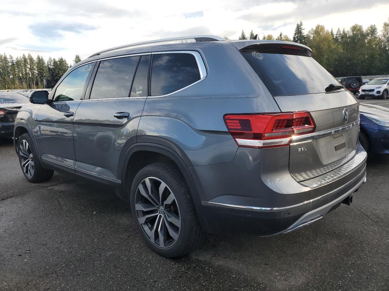 2019 Volkswagen Atlas Sel Premium - Image 2