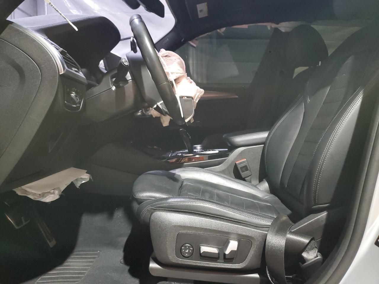 2020 BMW X3 xDrivem40I - Image 7