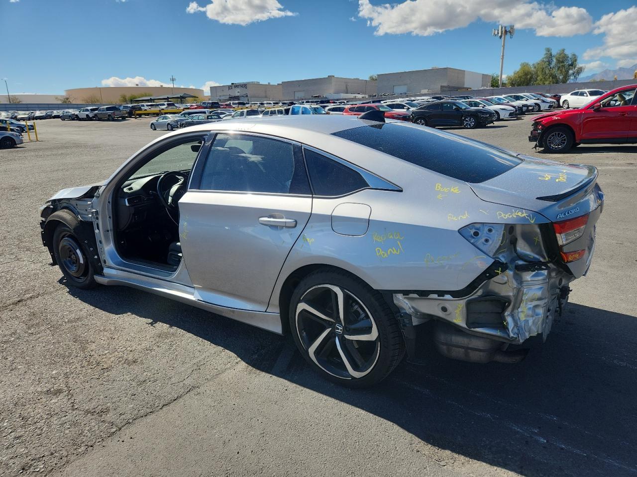 2021 Honda Accord Sport - Фото 2