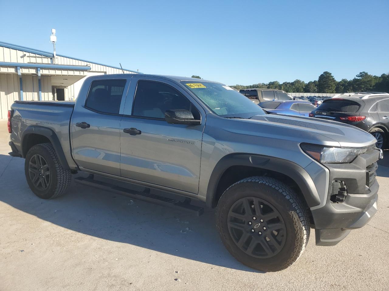 2023 Chevrolet Colorado Trail Boss - Image 4