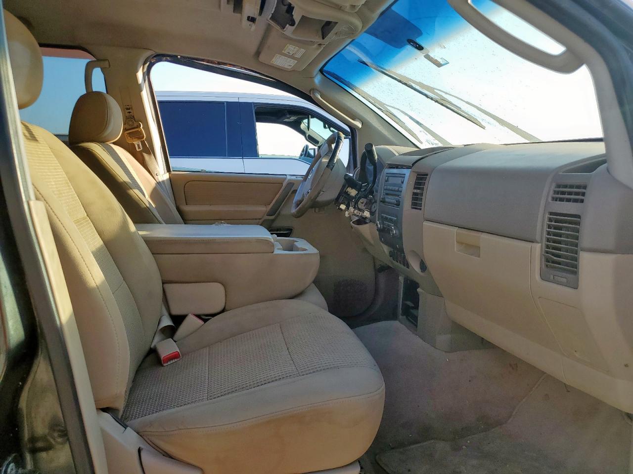 2009 Nissan Titan Xe - Фото 7