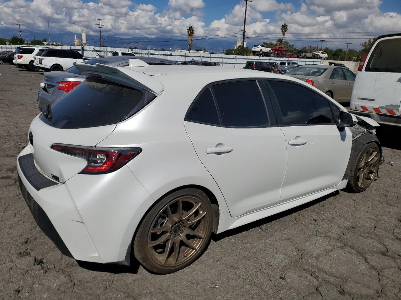 2022 Toyota Corolla Xse - Image 3