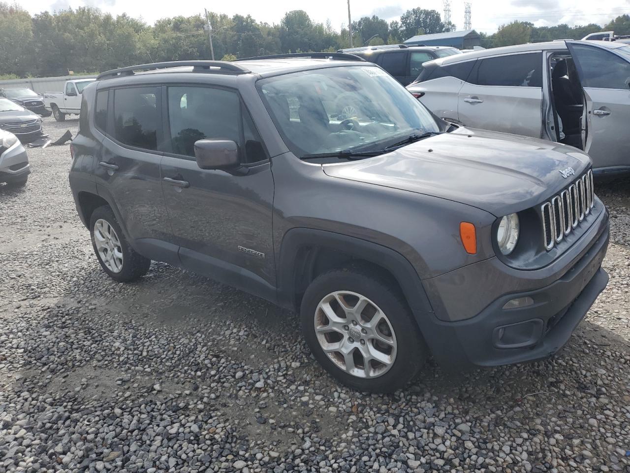 2016 Jeep Renegade Latitude - Фото 4