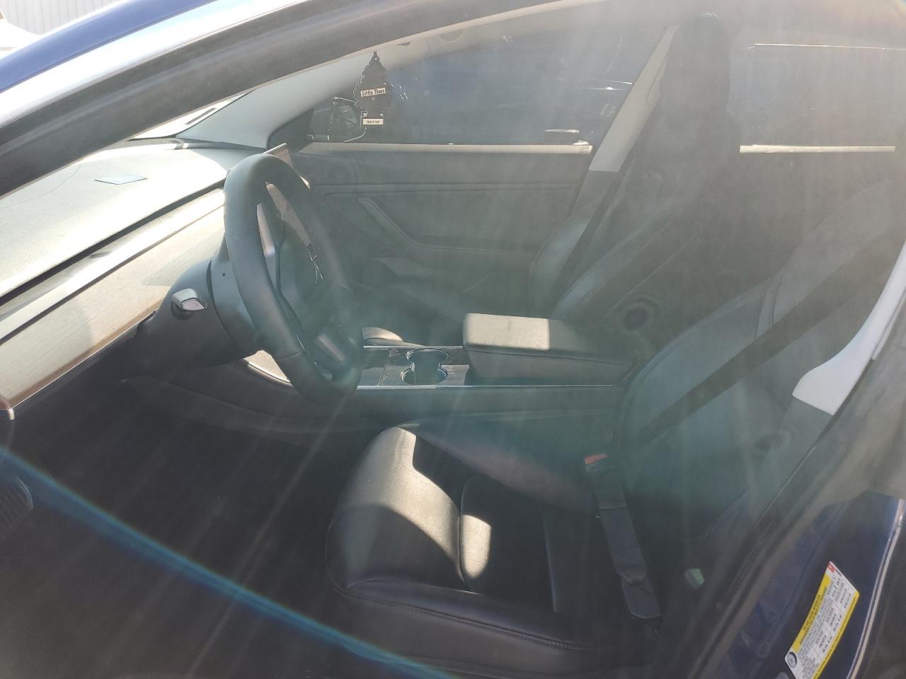 2019 Tesla Model 3 - Фото 7