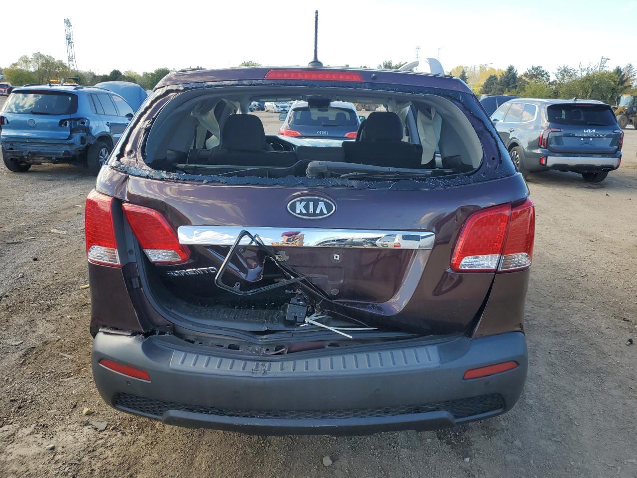 2012 Kia Sorento Base - Фото 6