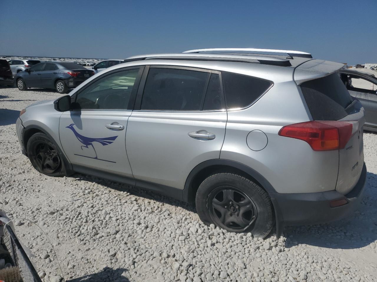 2015 Toyota Rav4 Le - Image 2