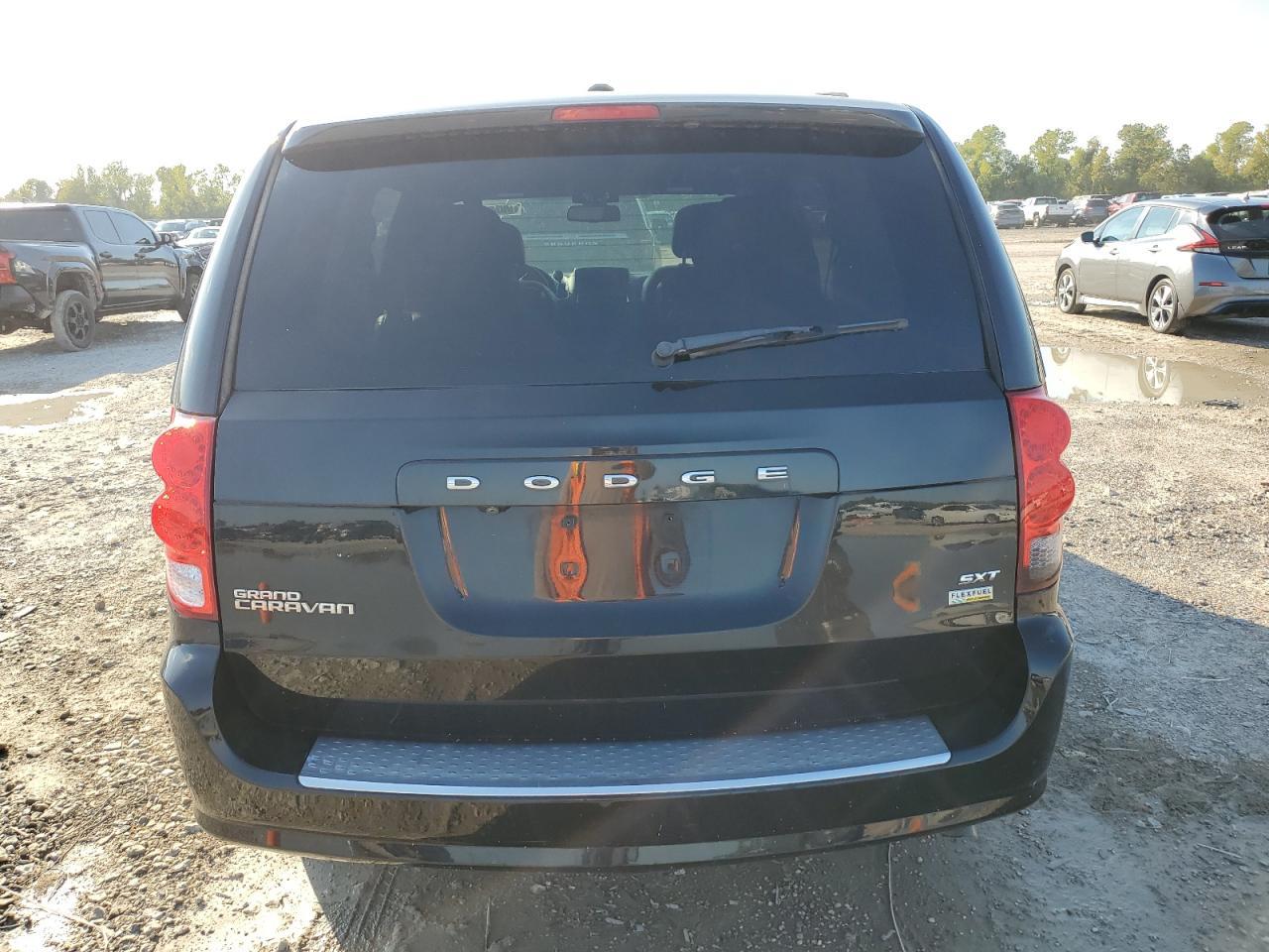 2019 Dodge Grand Caravan Sxt - Image 6