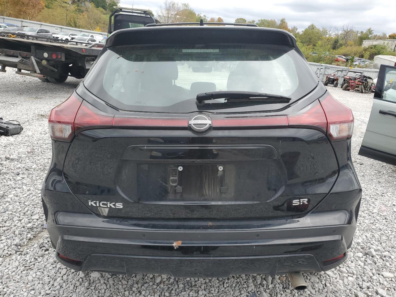 2024 Nissan Kicks Sr - Image 6