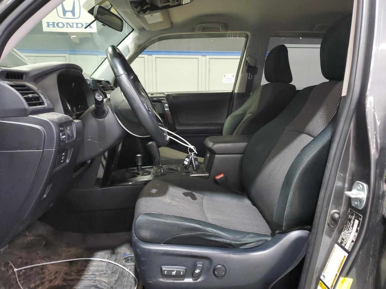 2016 Toyota 4Runner Sr5/Sr5 Premium - Фото 7