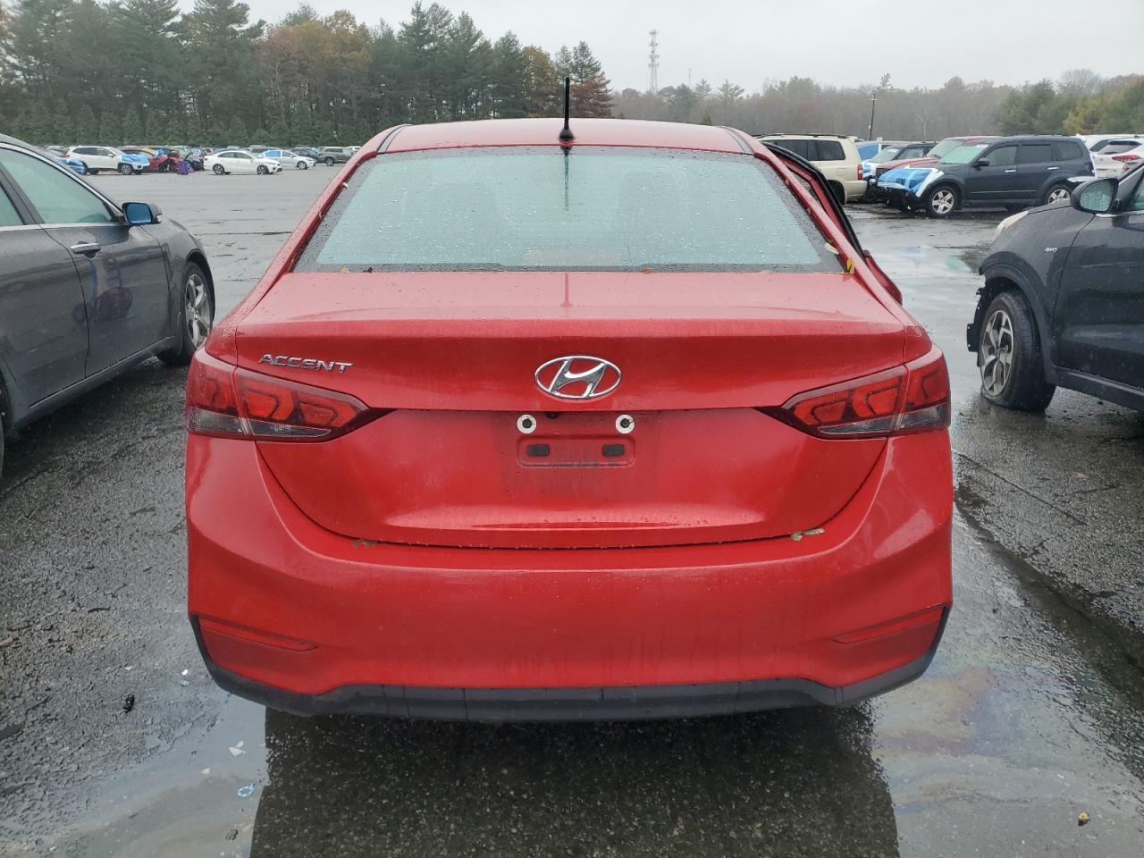 2021 Hyundai Accent Se - Фото 6