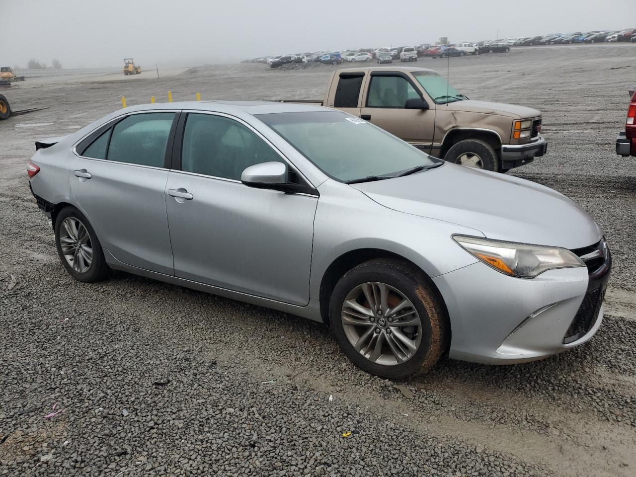 2017 Toyota Camry Le - Фото 4