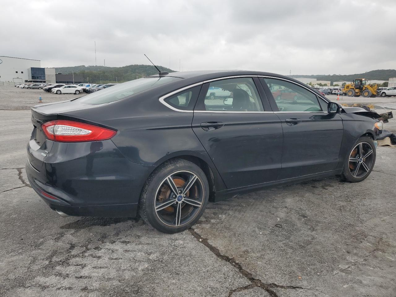 2014 Ford Fusion Se - Фото 3