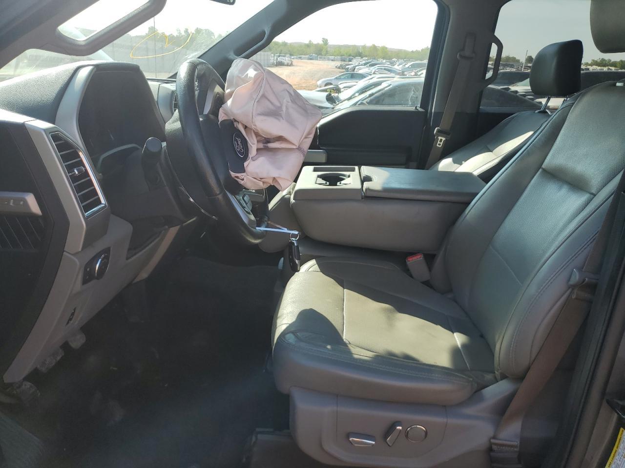 2016 Ford F150 Supercrew - Image 7