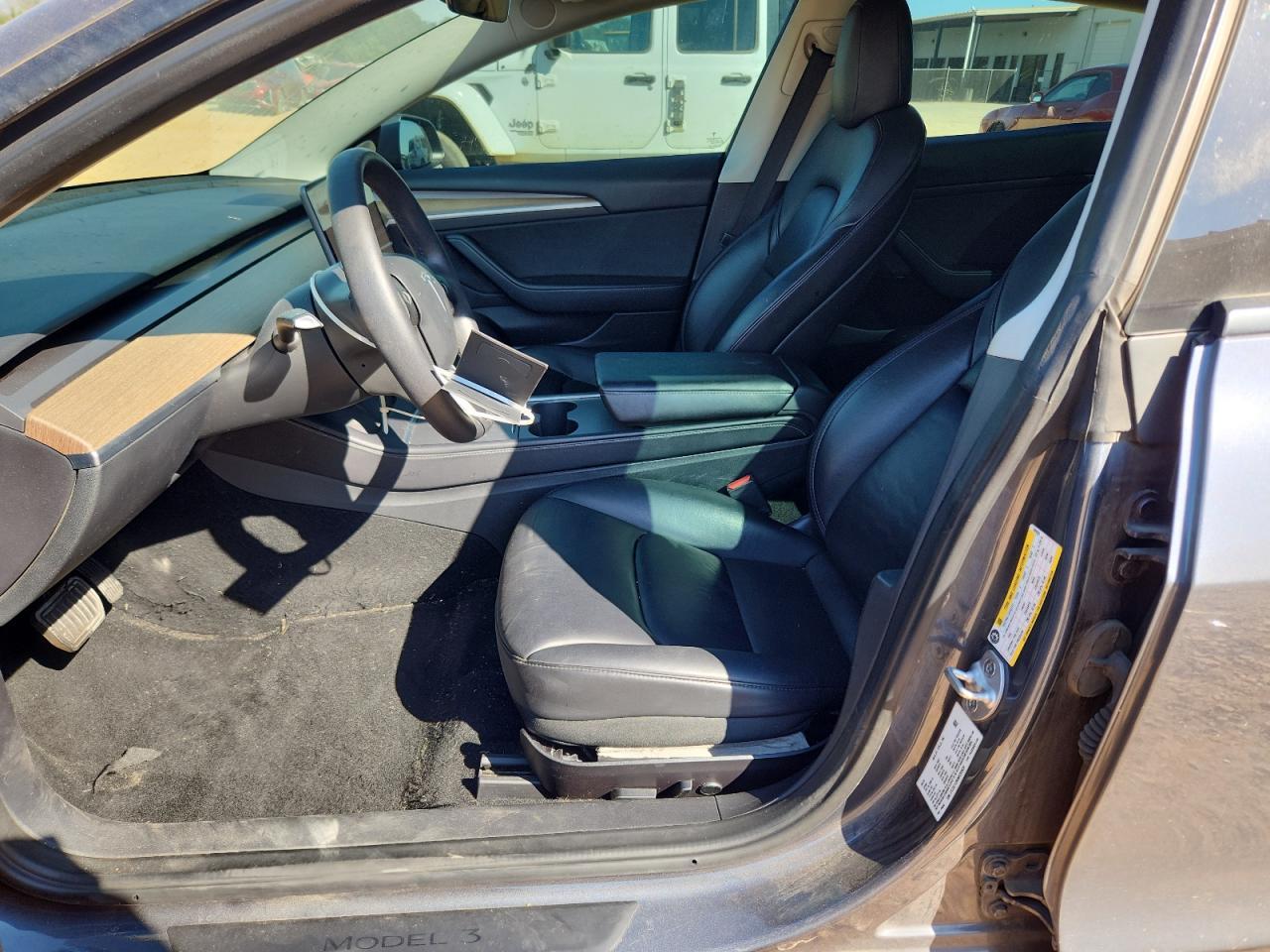 2022 Tesla Model 3 - Фото 7