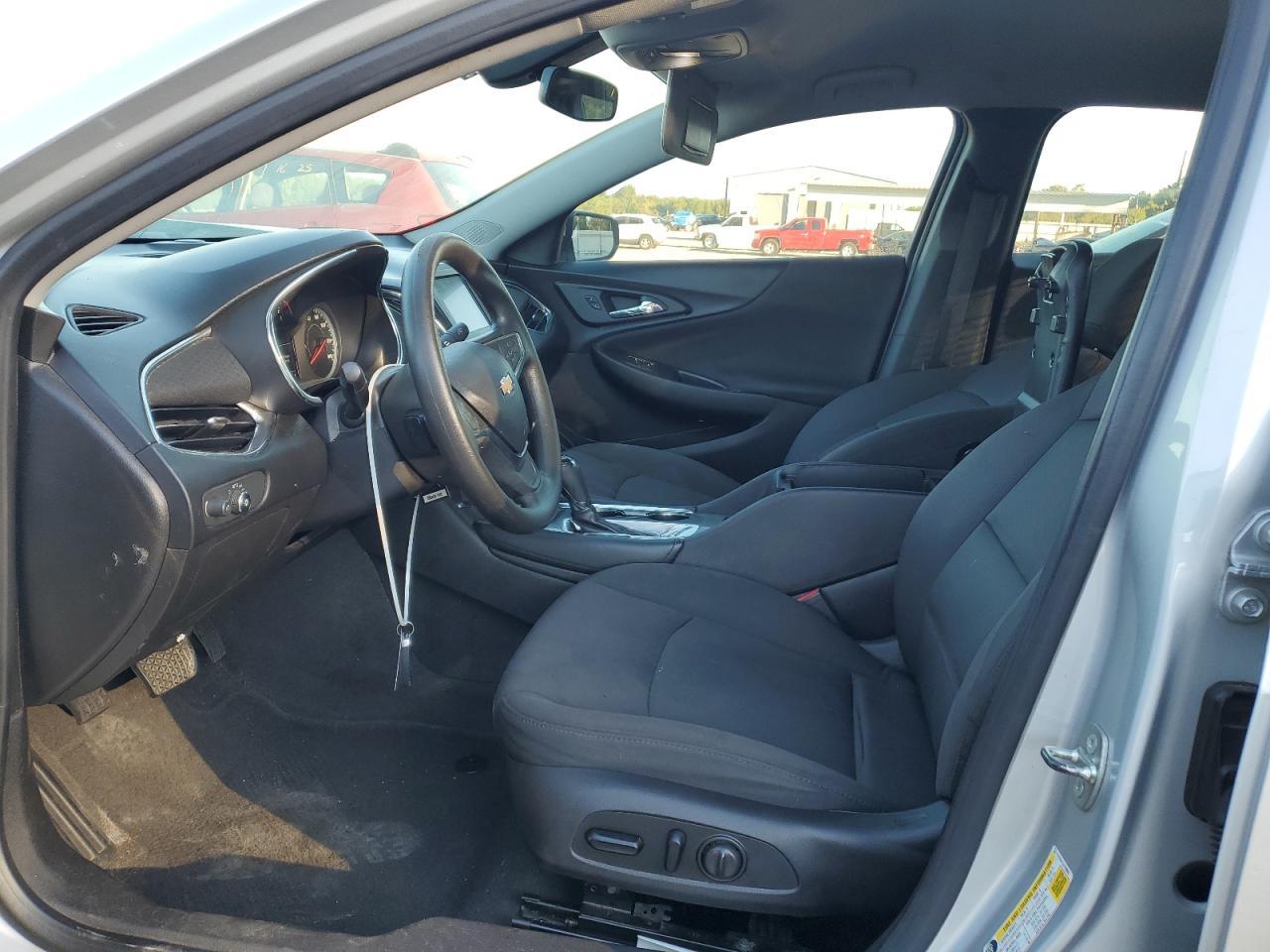 2018 Chevrolet Malibu Lt - Image 7