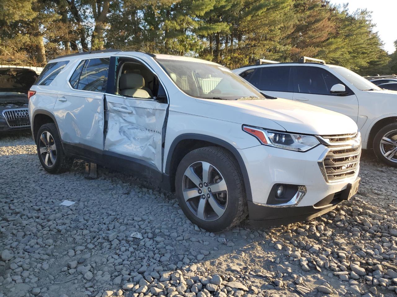 2020 Chevrolet Traverse Lt - Фото 4