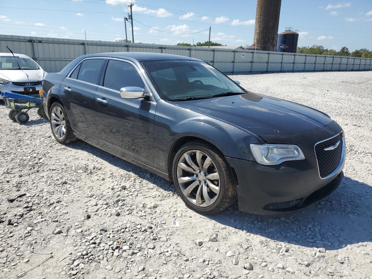 2018 Chrysler 300 Limited - Фото 4