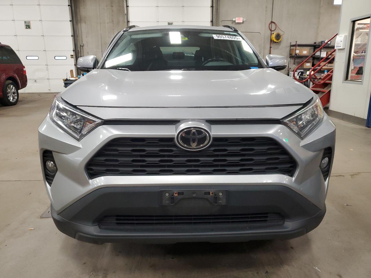 2019 Toyota Rav4 Xle Premium - Фото 5