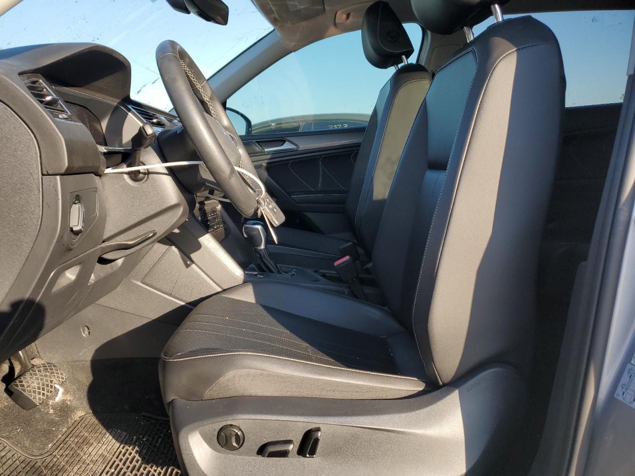 2022 Volkswagen Tiguan Se - Image 7