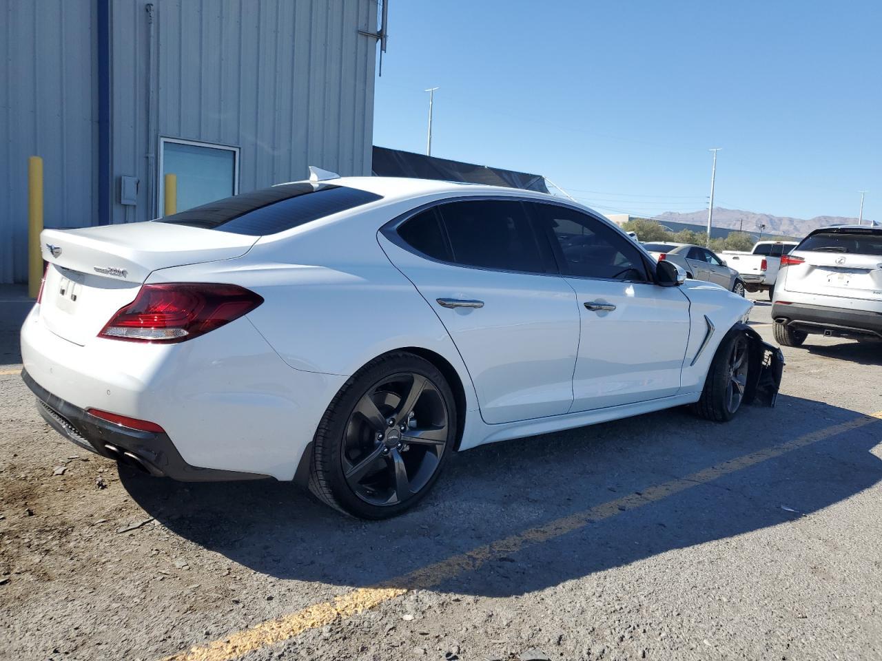 2019 Genesis G70 Prestige - Image 3