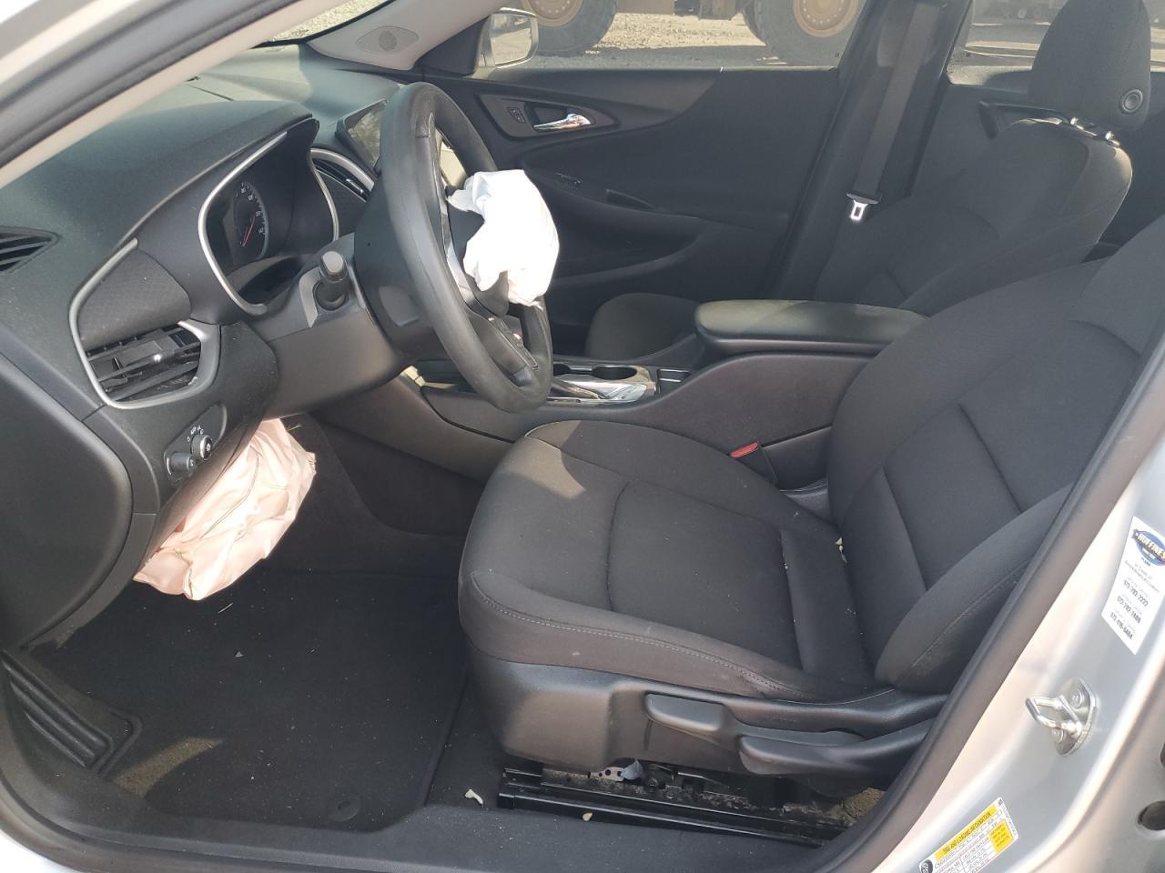 2021 Chevrolet Malibu Ls - Фото 7