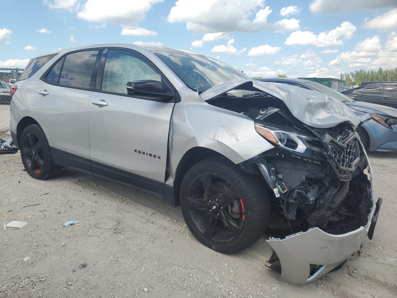 2019 Chevrolet Equinox Lt - Image 4