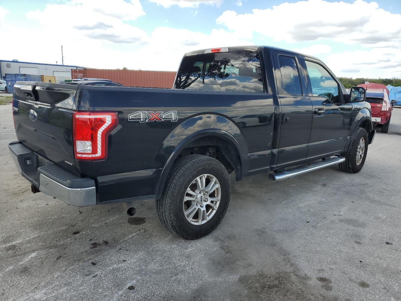 2016 Ford F150 Super Cab - Фото 3