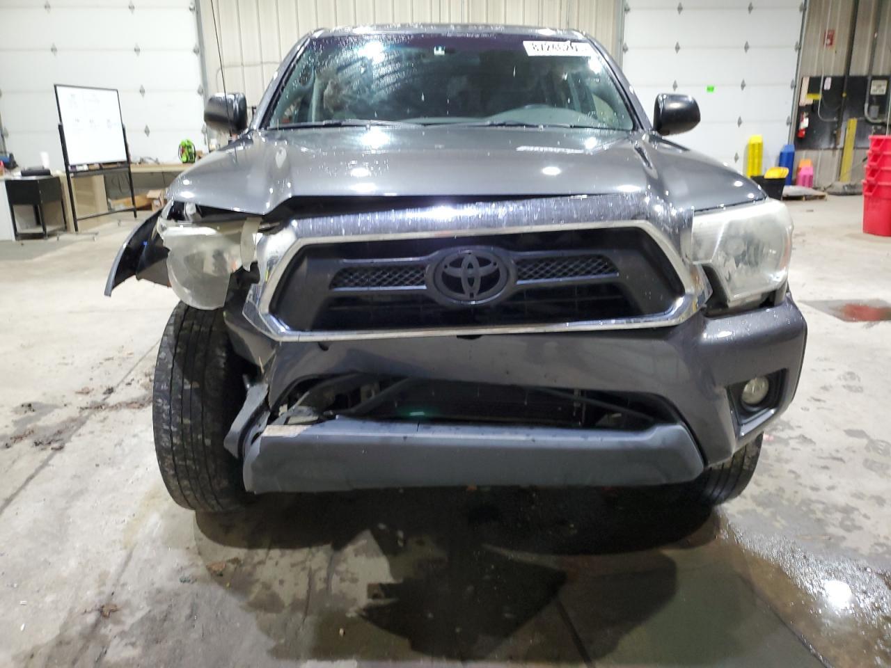2015 Toyota Tacoma V6 - Фото 5