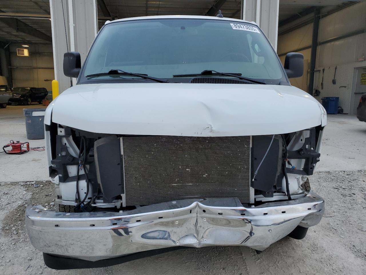 2023 GMC Savana G2500 Ls - Фото 5