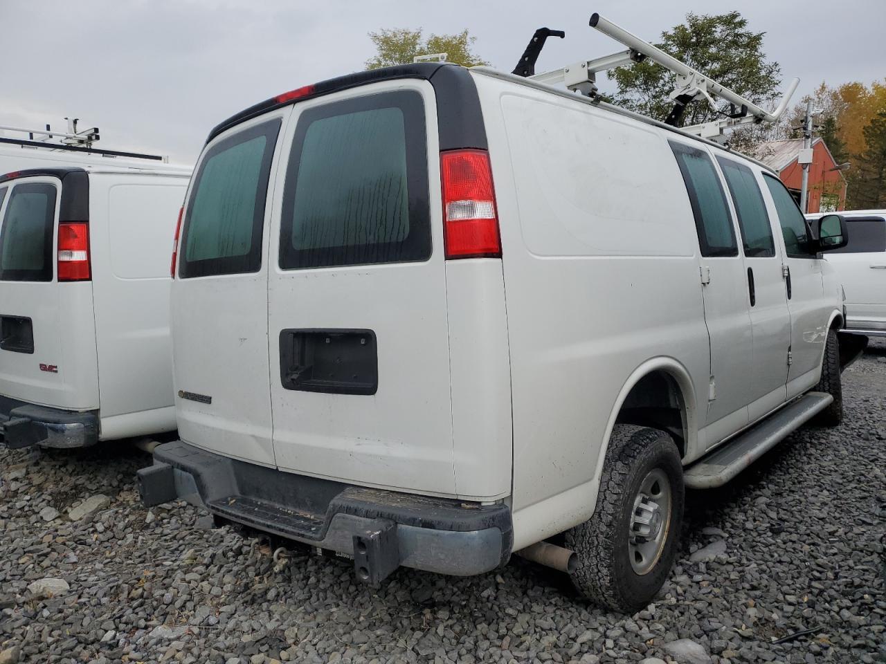 2021 Chevrolet Express G2500 - Cargo Van *** Prior Fleet *** - Фото 3