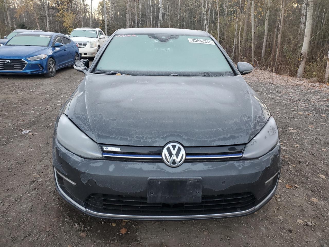 2018 Volkswagen E-Golf Sel Premium - Image 5
