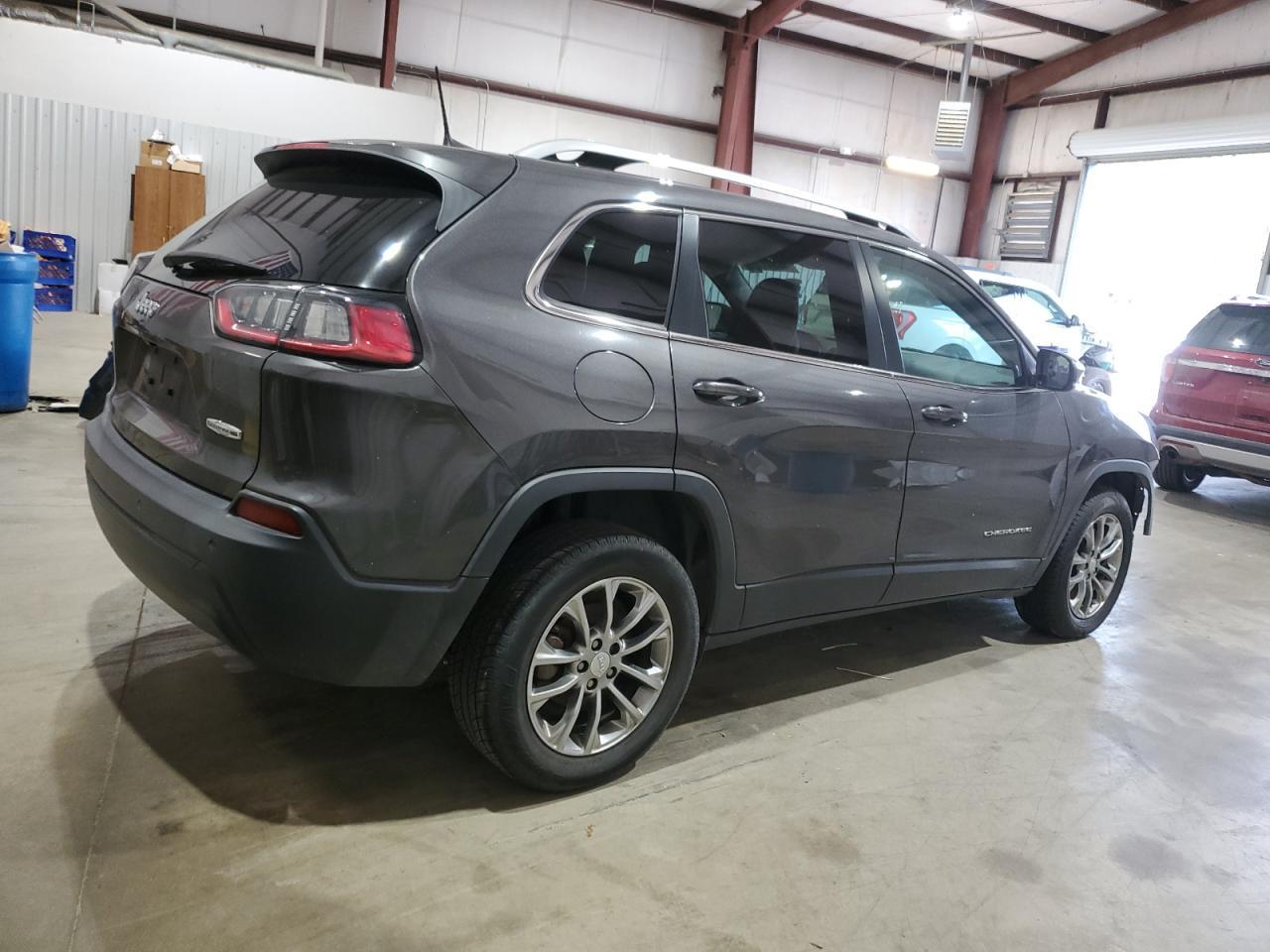 2020 Jeep Cherokee Latitude Plus - Фото 3