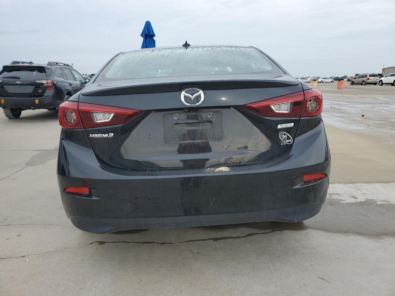 2018 Mazda 3 Grand Touring - Image 6