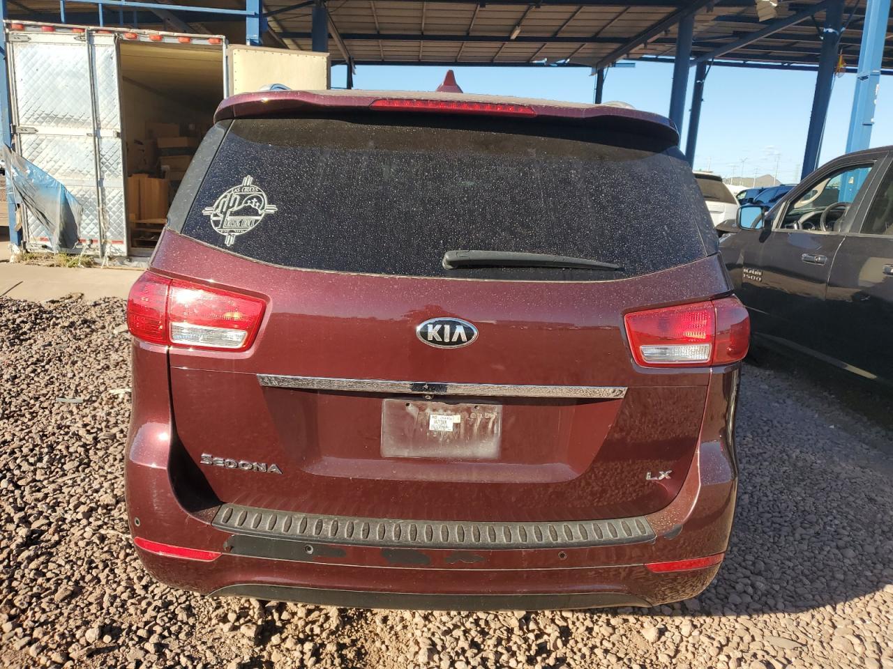 2017 Kia Sedona Lx - Фото 6