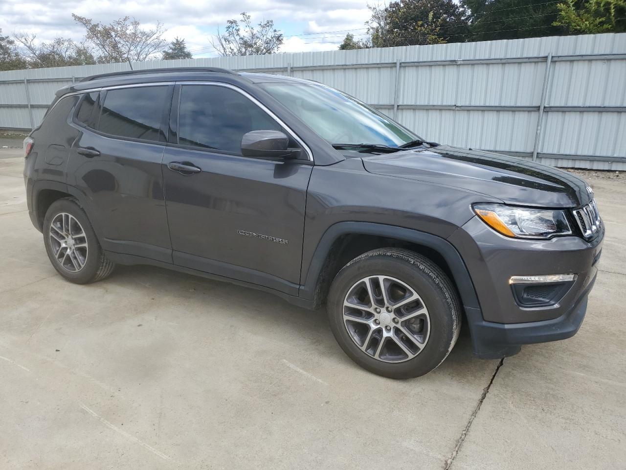 2021 Jeep Compass Latitude - Фото 4