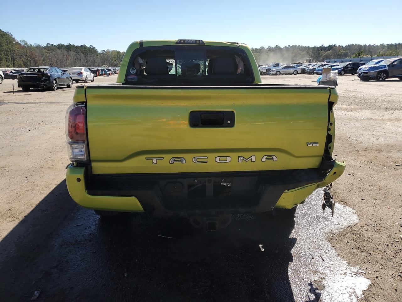 2023 Toyota Tacoma Double Cab - Image 6