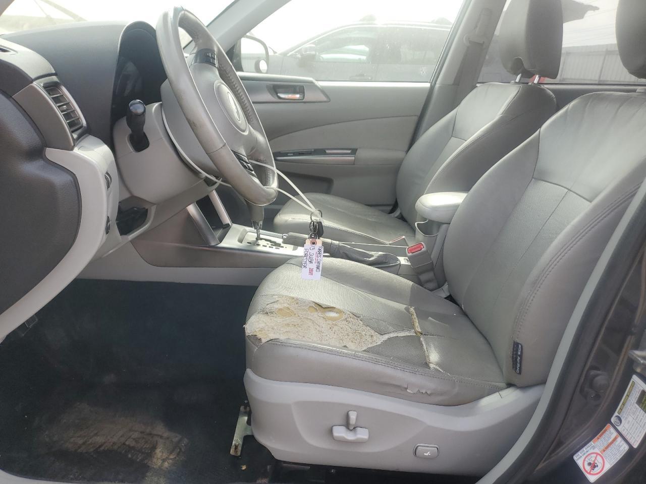 2013 Subaru Forester Touring - Фото 7