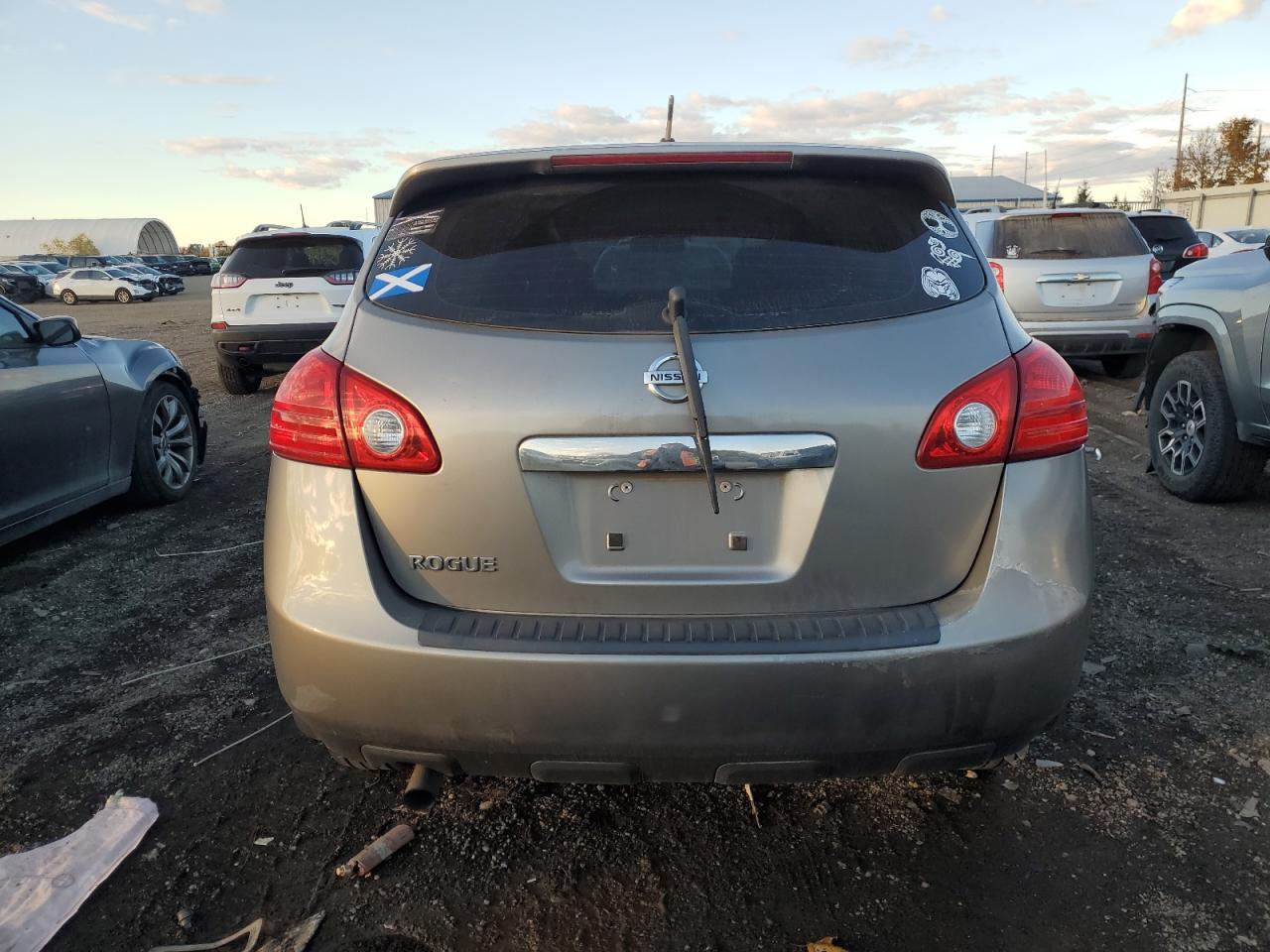 2013 Nissan Rogue S - Фото 6
