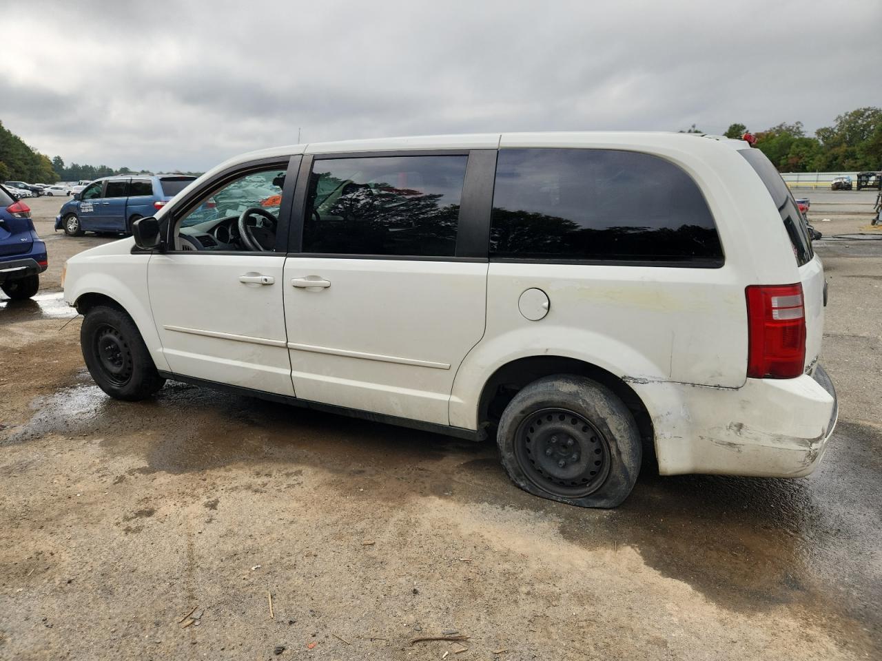 2010 Dodge Grand Caravan Se - Фото 2