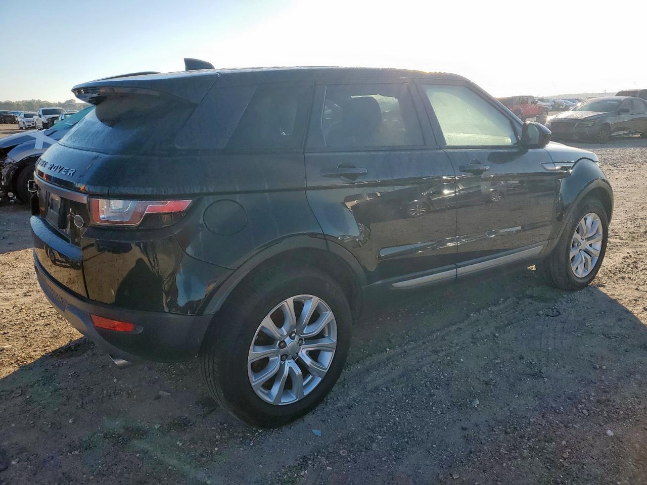 2018 Land Rover Range Rov Evoque Se - Фото 3