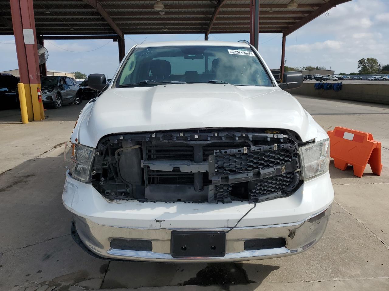 2021 Ram 1500 Classic Slt - Image 5