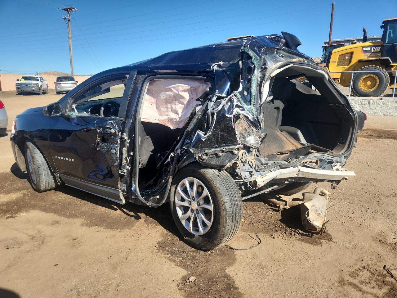 2021 Chevrolet Equinox Ls - Image 2