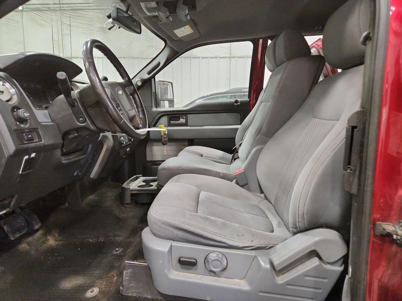2013 Ford F150 Super Cab - Фото 7